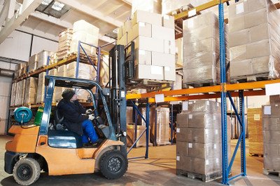 Do Forklift Operators Need WMS Training