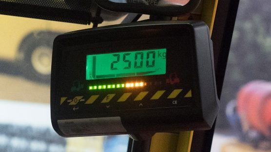 forklift overload warning device